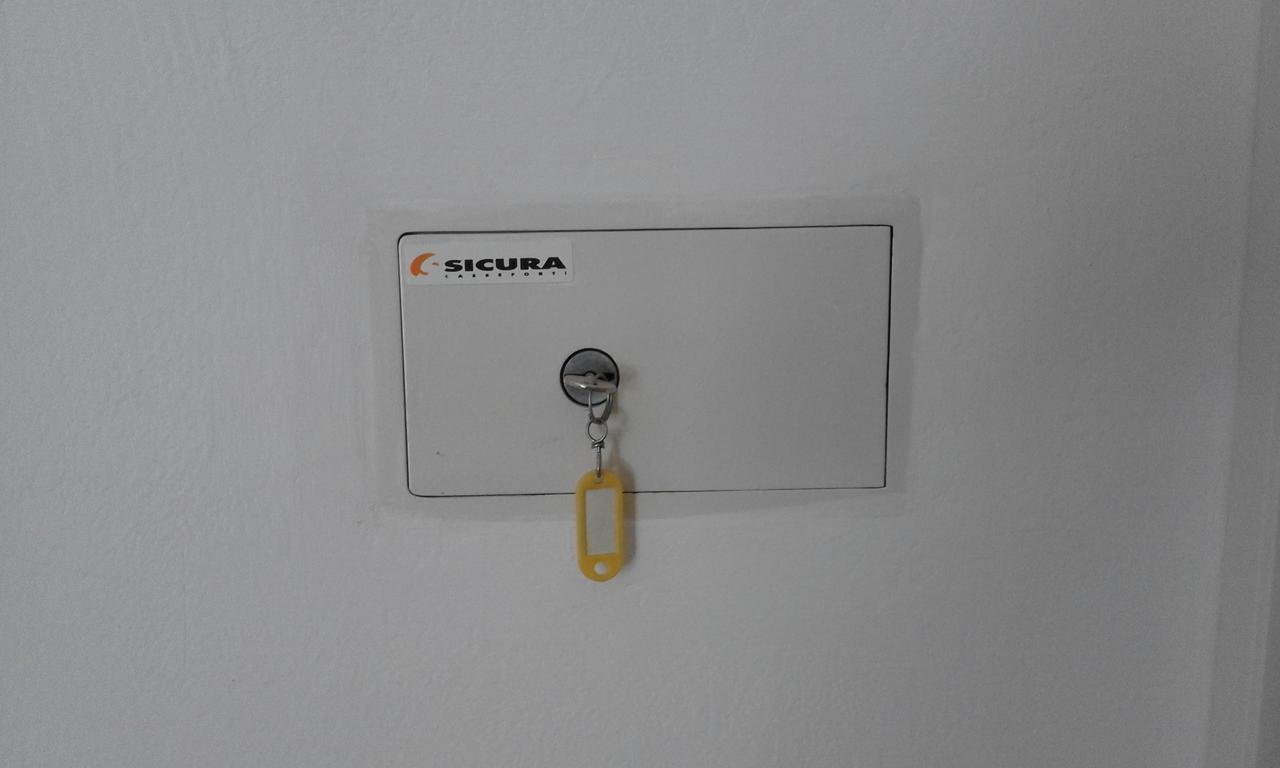 B&B - Meuble' - Hotel " Cordiale " Misano Adriatico Dış mekan fotoğraf